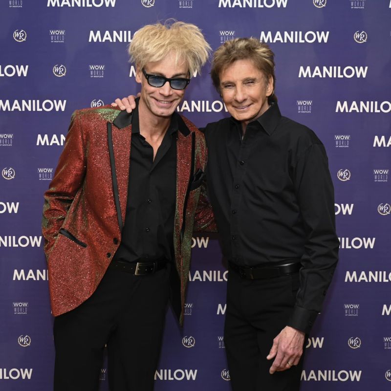 Barry Manilow - REMINDER: Platinum, Front Row, and BMIFC tickets are  available on Thursday (9/24) at 12 PM PT/8 PM GMT for: June 15 – MANCHESTER  – PHONES4U Arena Call Miss Vikki (